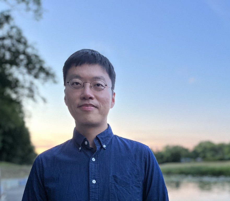 Dong  Li